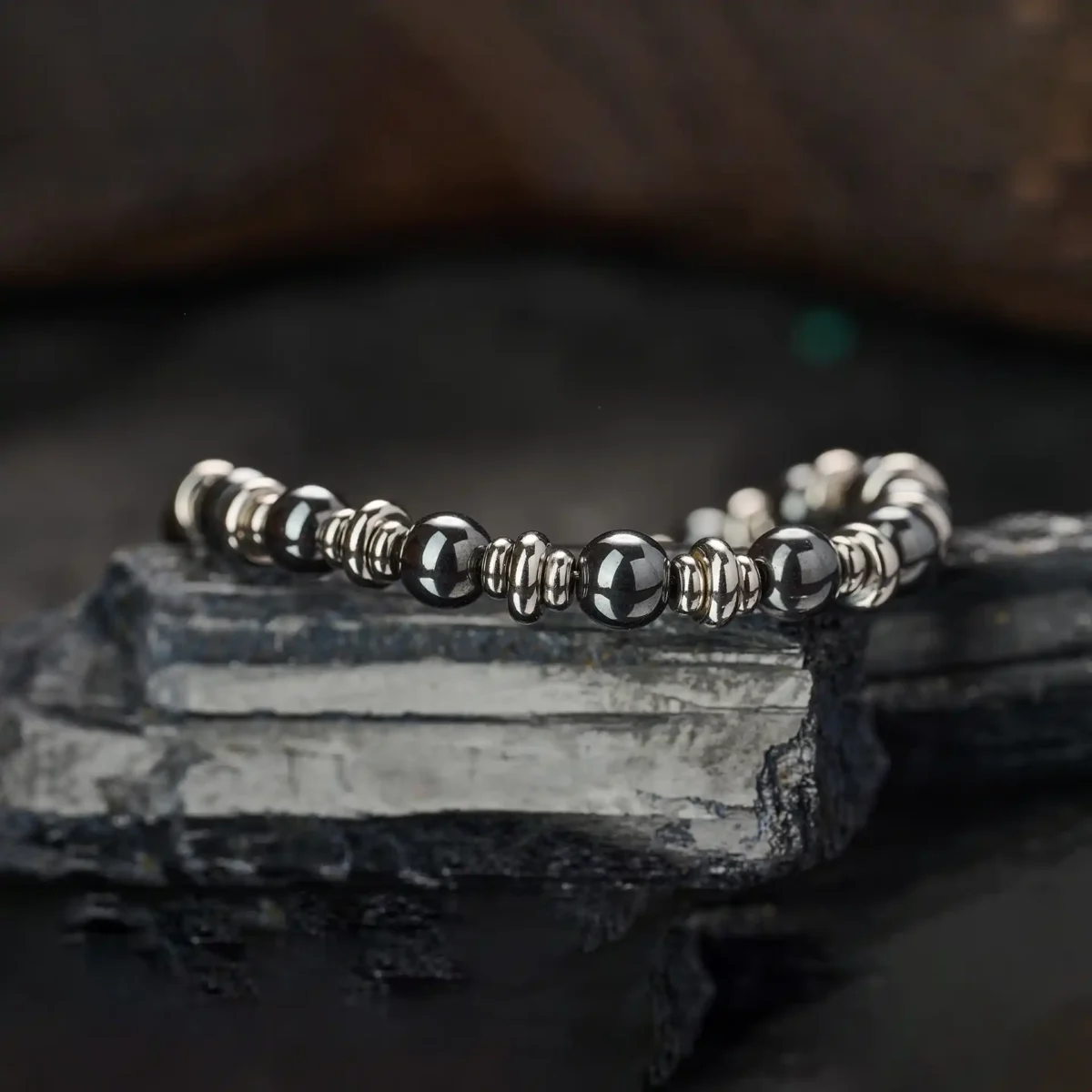 Volcanic Gleam Bracelet (4mm) - Image 4